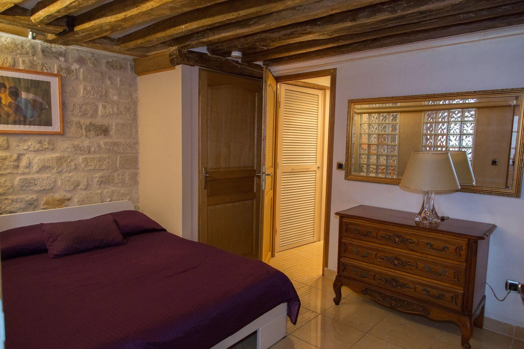 Saint Germain Des Pres Apartment Paris Eksteriør billede